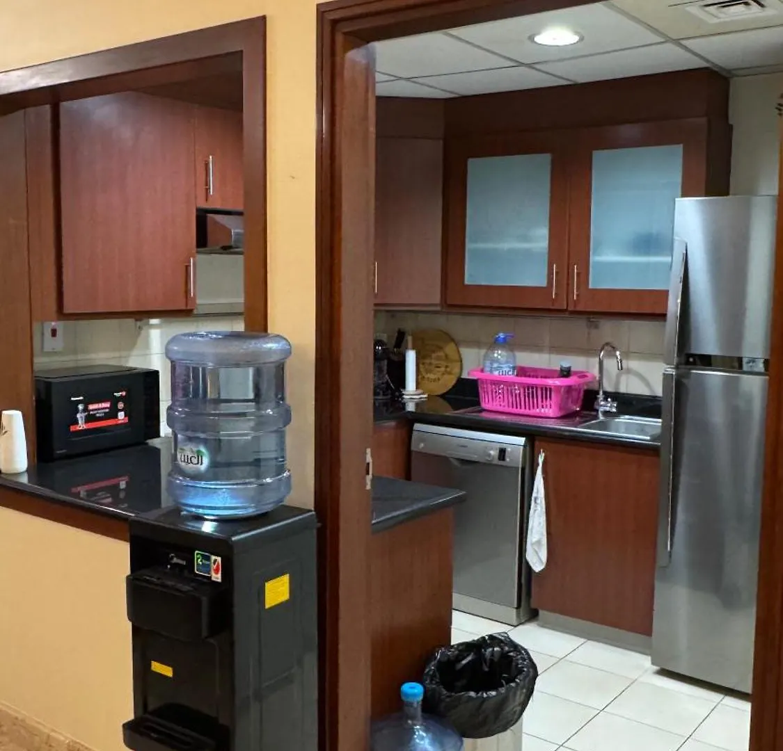 Aparthotel Marina View Executive Apartment , 3 Mins Jbr Beach Walk Dubai