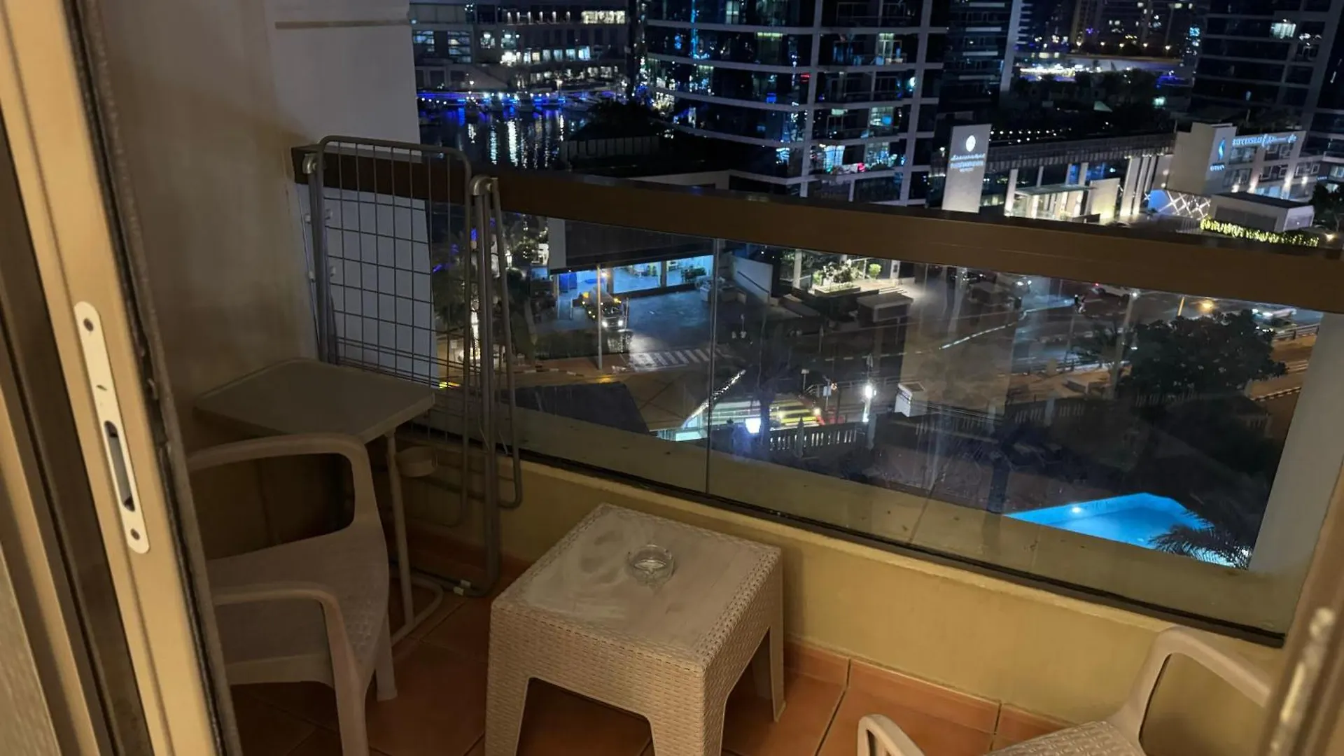 Marina View Executive Apartment , 3 Mins Jbr Beach Walk Dubai